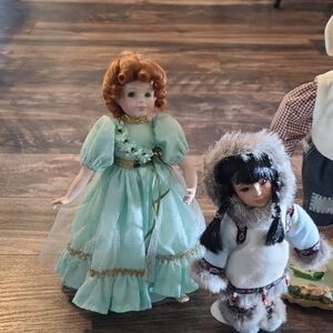 Lot of 3 dolls make offer if only want 1